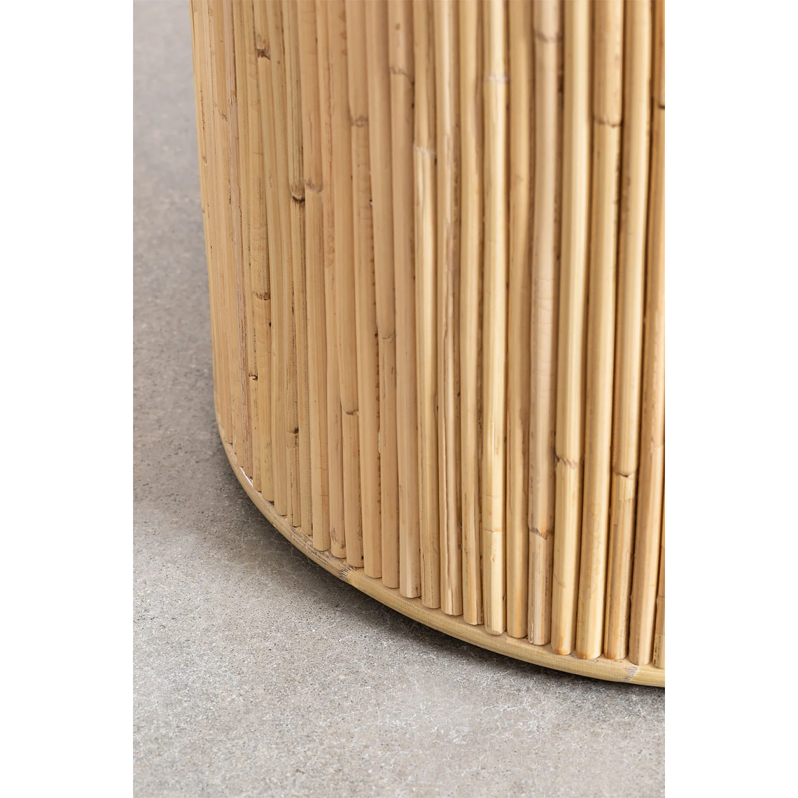 Mesa lateral Redonda en Ratán 40 cm Gudaf 4