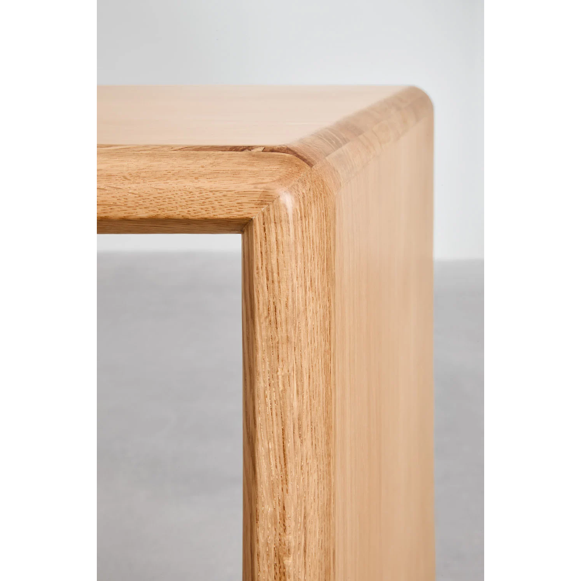 Mesa de arrimo en madera de roble Treveris 110 cm 5