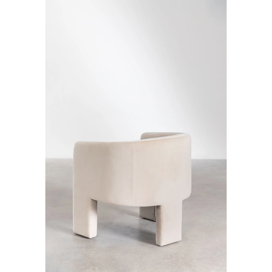 Poltrona en Terciopelo Xastru color beige 4