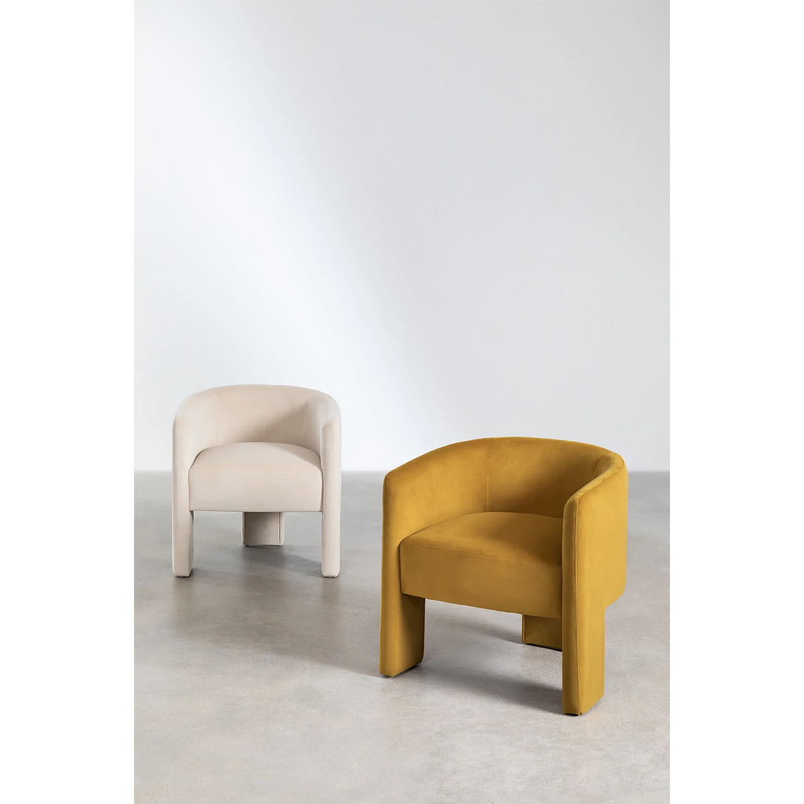 Poltrona en Terciopelo Xastru color beige 8