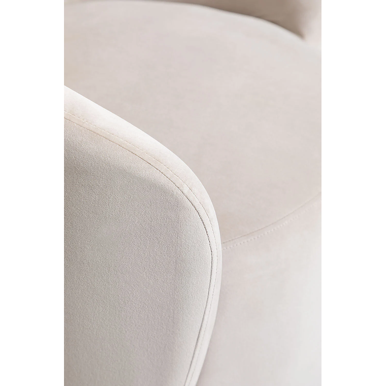 Poltrona en Terciopelo Sidoni color marrón trigo 5