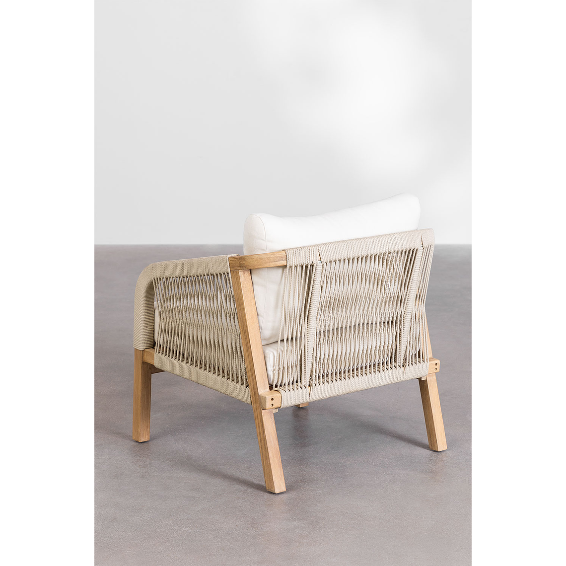 Poltrona en madera de acacia Dubai 4