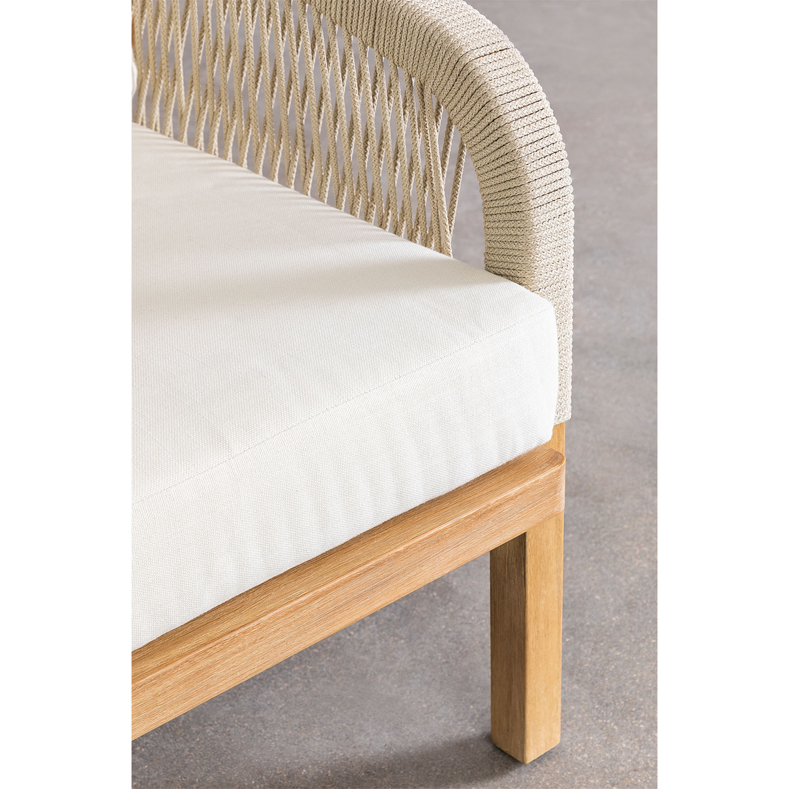 Poltrona en madera de acacia Dubai 6