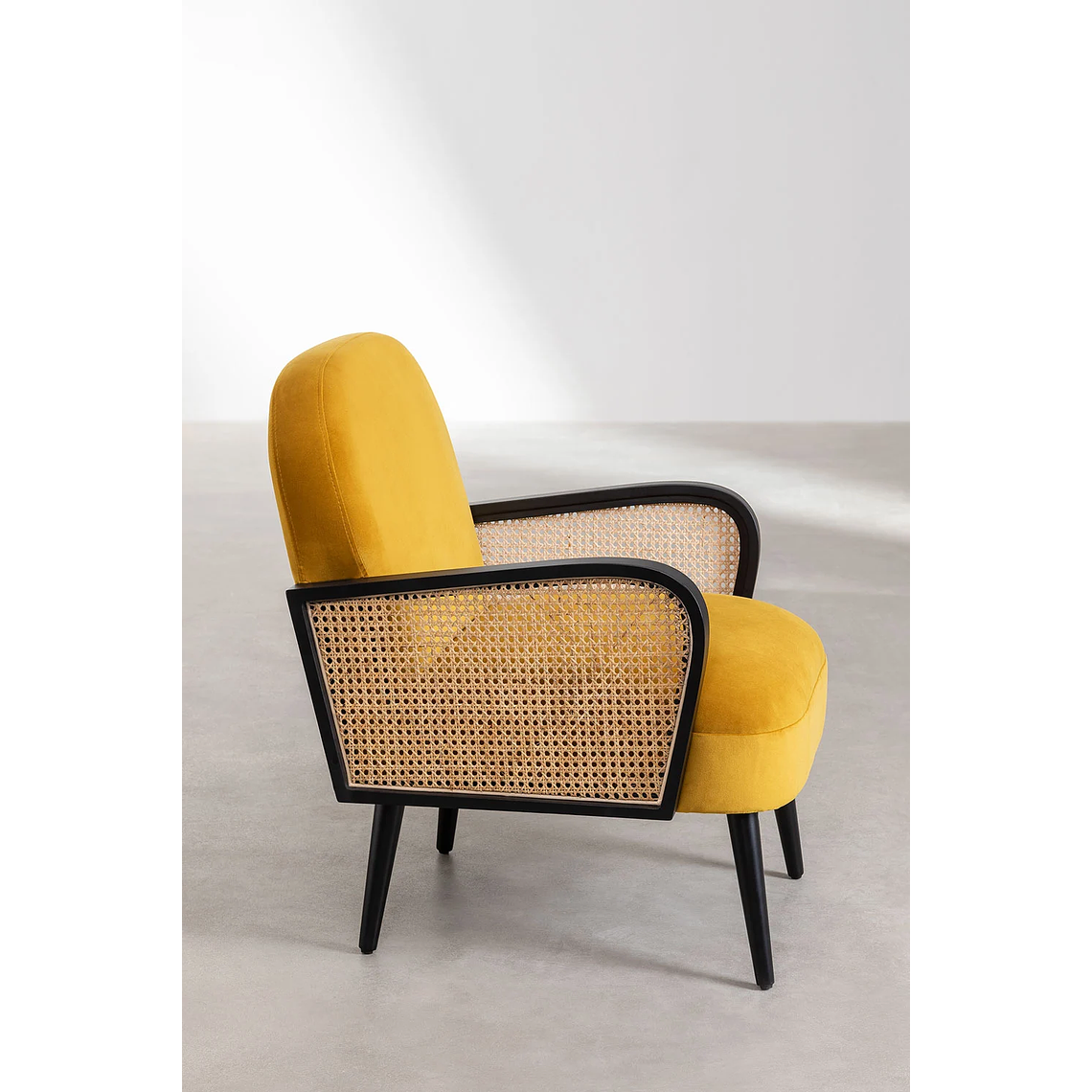 Poltrona en Terciopelo Icon Style mostaza 2