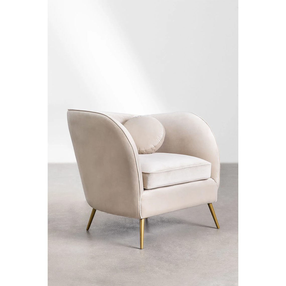 Poltrona en Terciopelo Clovys color marrón trigo 2