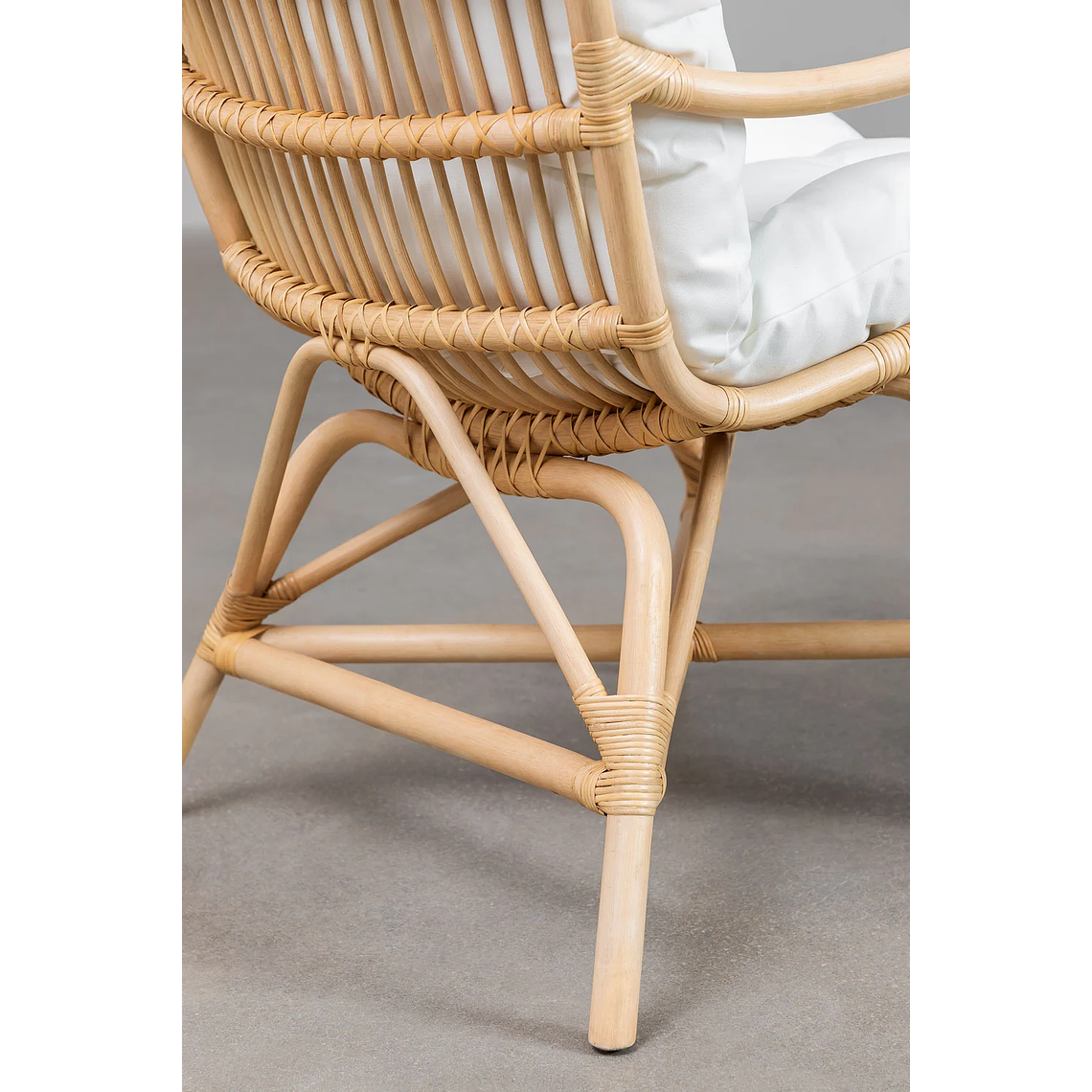 Poltrona en Ratán Makena 6