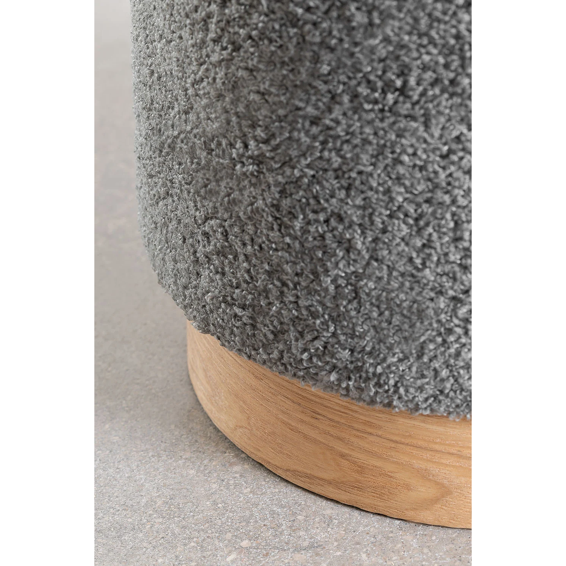 Puff Redondo con Almacenaje en Borreguito Mineyster color gris claro topo 4