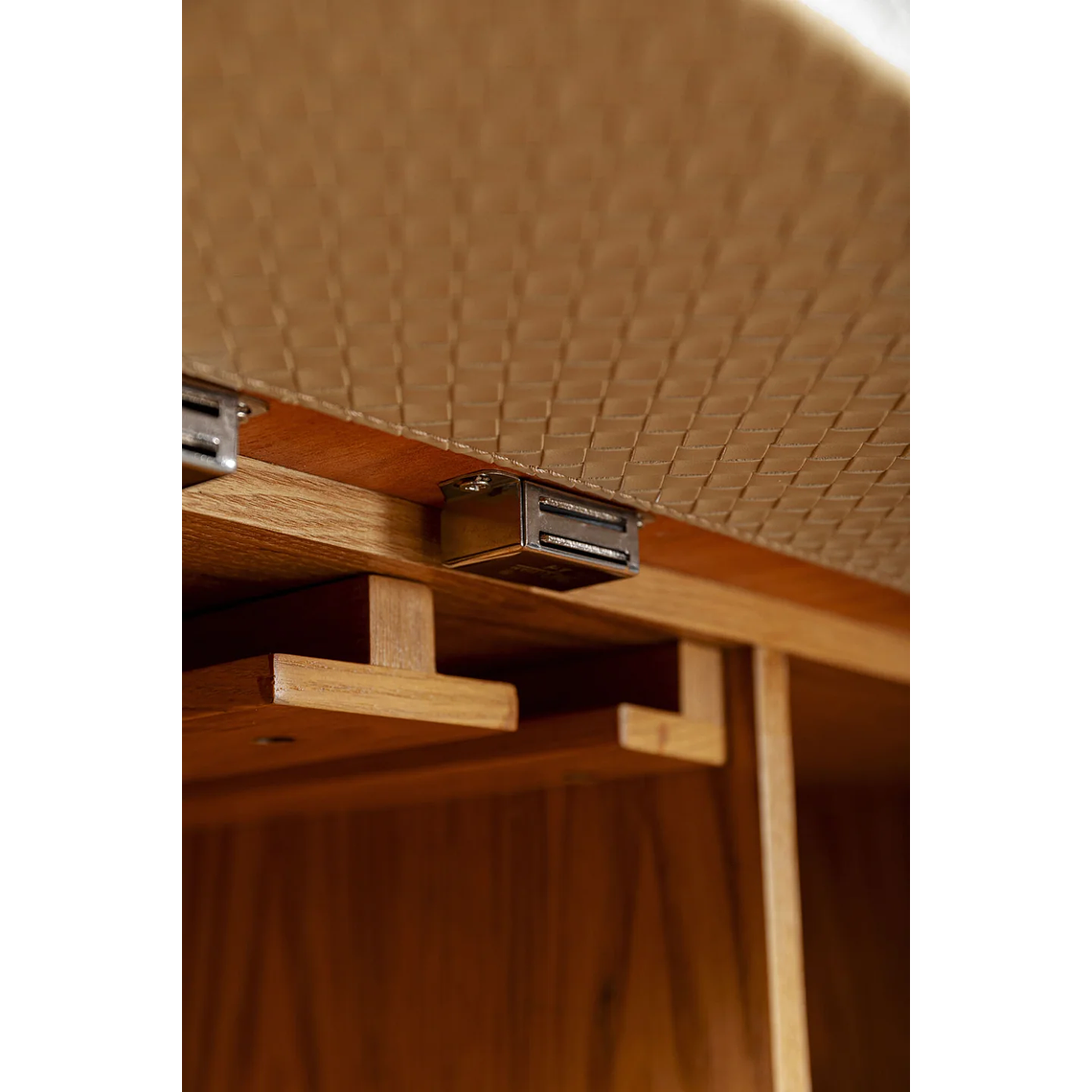 BAR VENEZIA CREMA 100X114CM 11