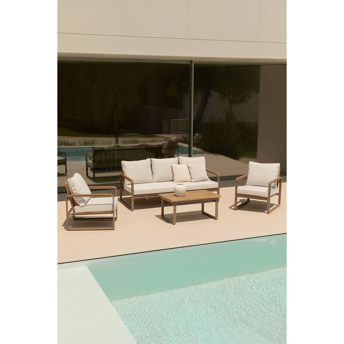 Terraza con Sofá de 3 Plazas en Aluminio y Madera de Acacia Giselle gris topo 1