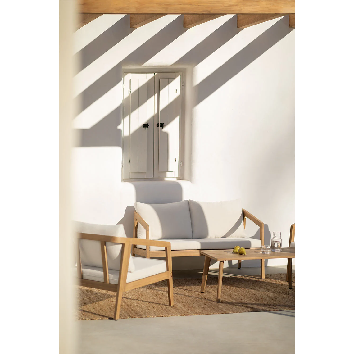 Terraza en madera de acacia 2 plazas y Mesa de Centro Kaela 2