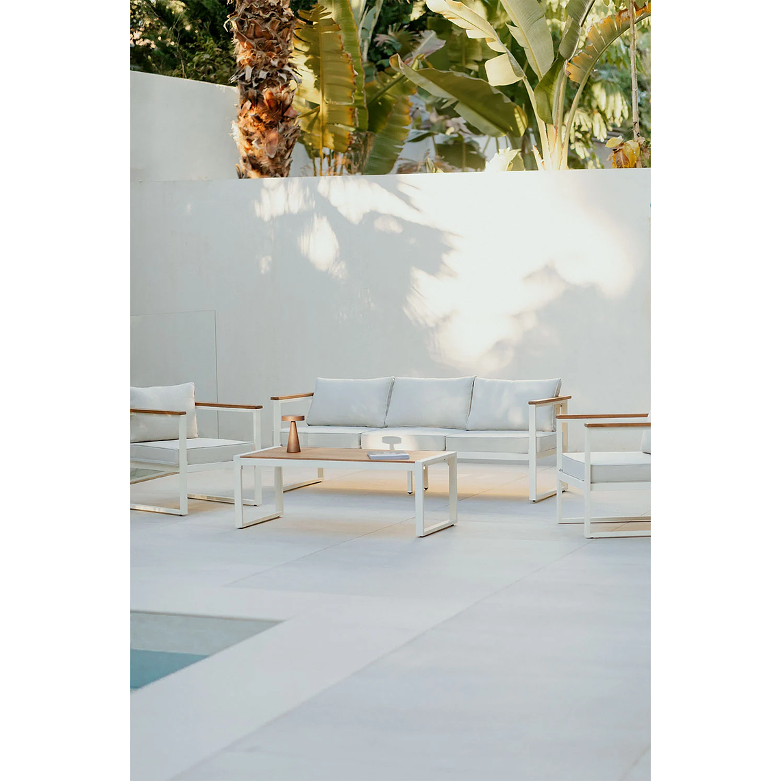 Terraza de Jardín con Sofá de 3 Plazas en Aluminio y Madera de Acacia Lipov 1