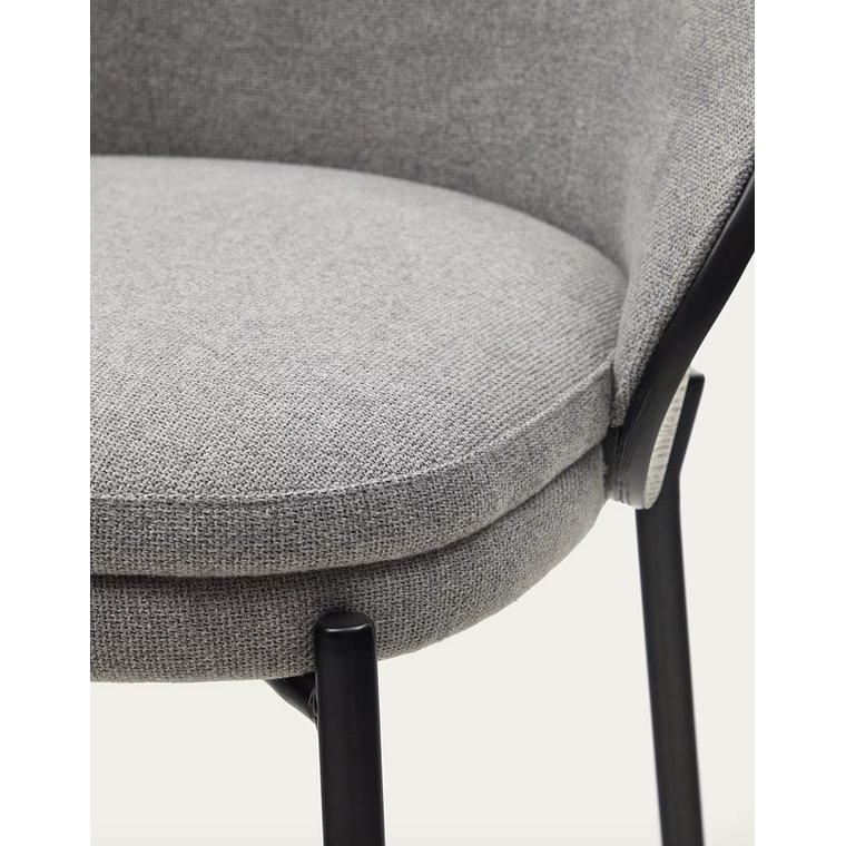 Taburete Eamy de chenilla gris claro chapado en fresno acabado negro y metal negro 77 cm 4
