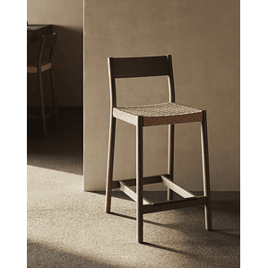 Taburete Yalia respaldo madera maciza roble acabado nogal y asiento de cuerda 65cm FSC100%