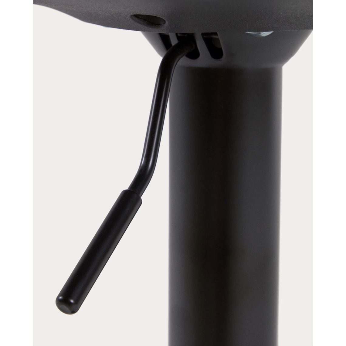 Taburete Orlando - T de piel sintética negro y acero negro mate 60-82 cm 5