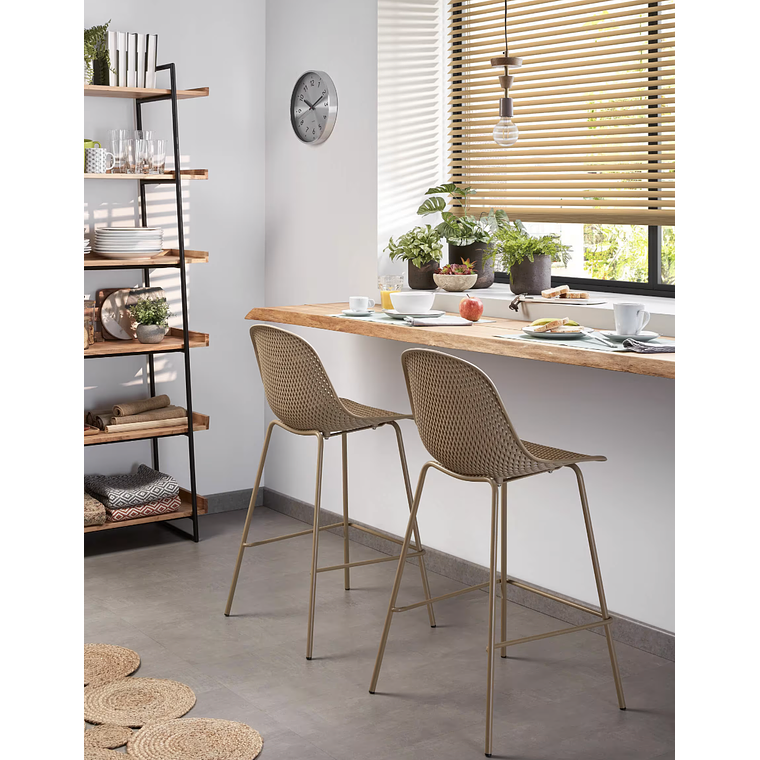 Taburete exterior Quinby beige altura 75 cm 2