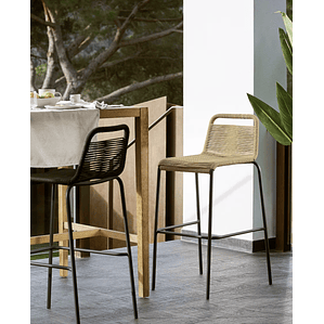 Taburete apilable Lambton de cuerda marrón y acero con acabado negro altura 74 cm