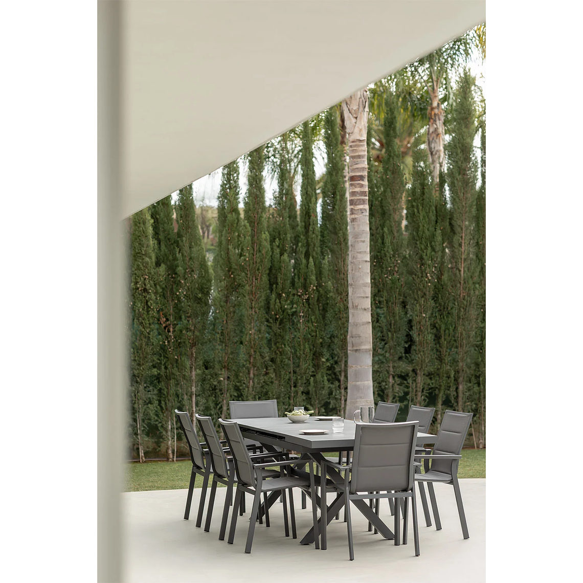 Juego de Comedor Mesa Extensible Rectangular (180-240x90 cm) Y 8 Sillas de Jardín Apilables en Aluminio Karena Gris Grafito 1