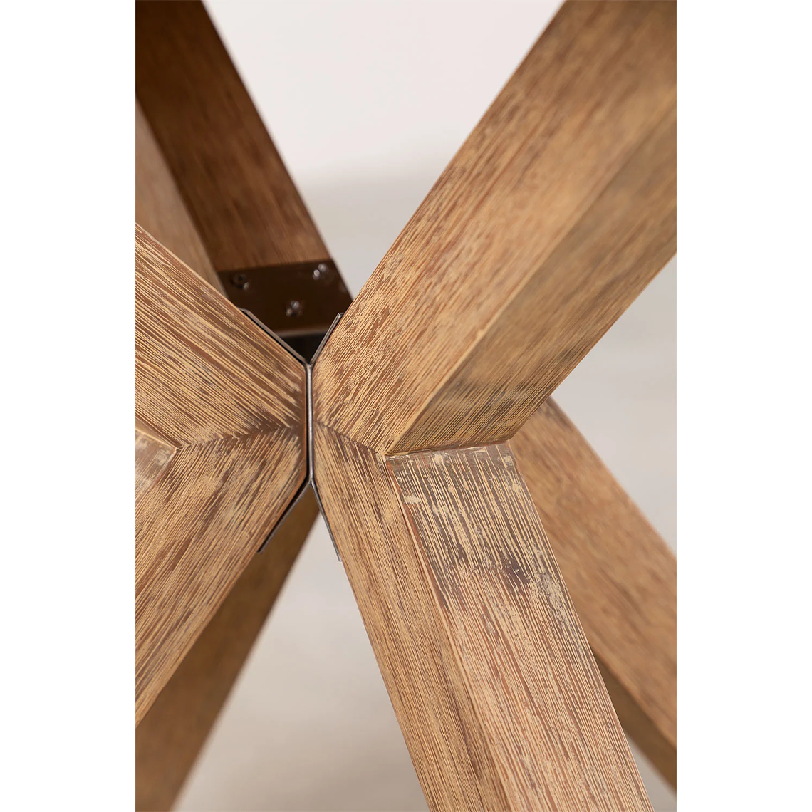 Juego de Comedor Mesa Redonda (Ø120 cm) y 6 Sillas de Jardín con Reposabrazos en Madera Naele Marrón Trigo 5