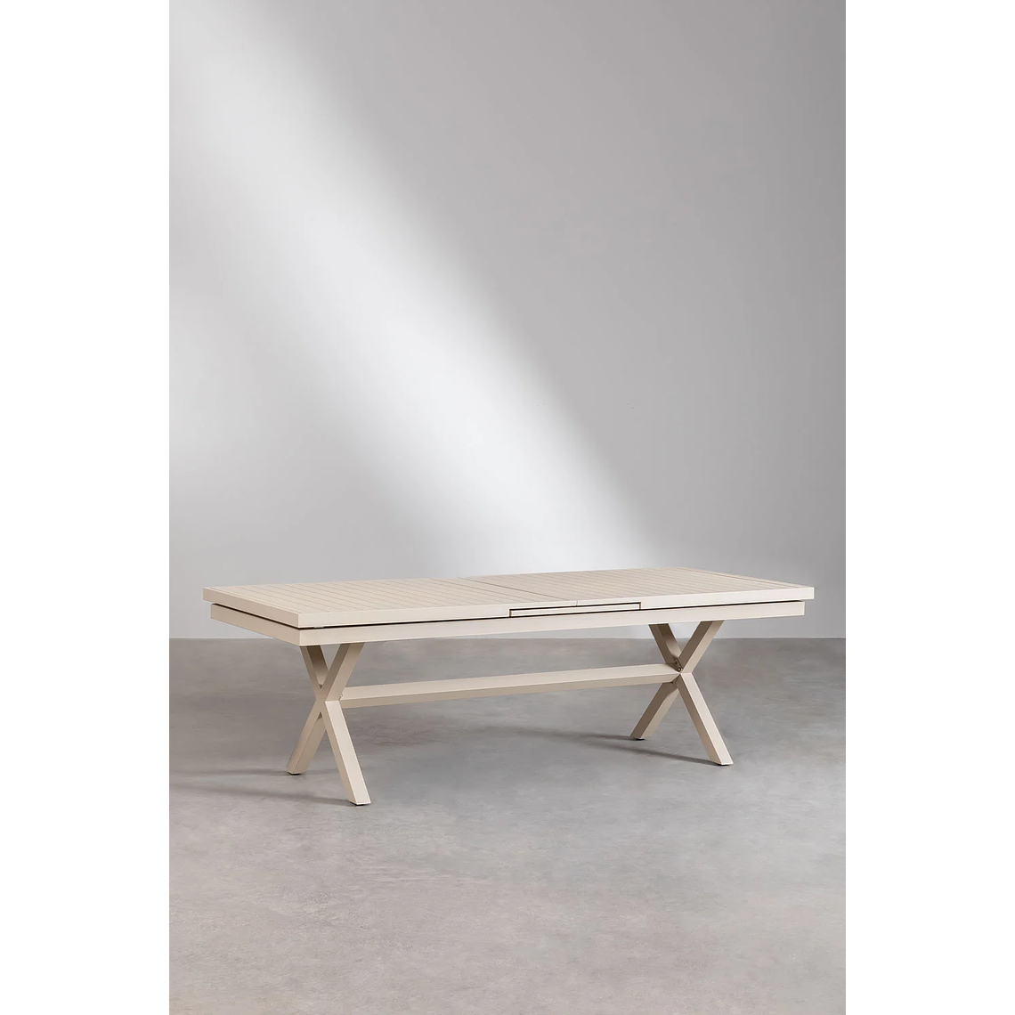 Juego de Mesa Extensible Rectangular (240-300x100 cm) y 10 Sillas de Jardín Apilables en Aluminio Karena Beige Tapioca 3