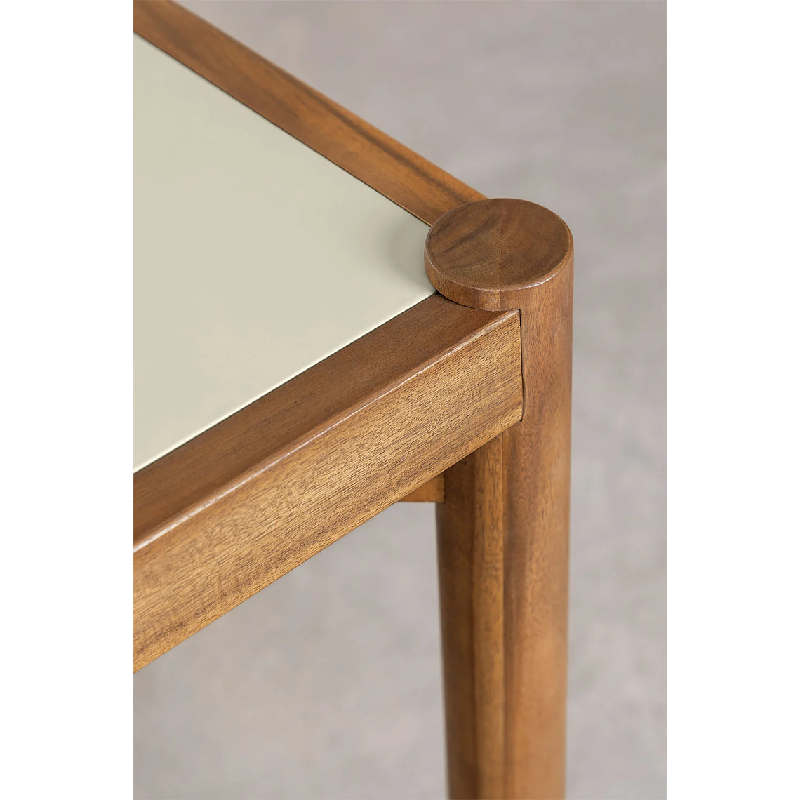 Juego de Mesa de Rectangular (210x100 cm) Gamila y 8 Sillas de Jardín en Madera y Cemento Orebro 3