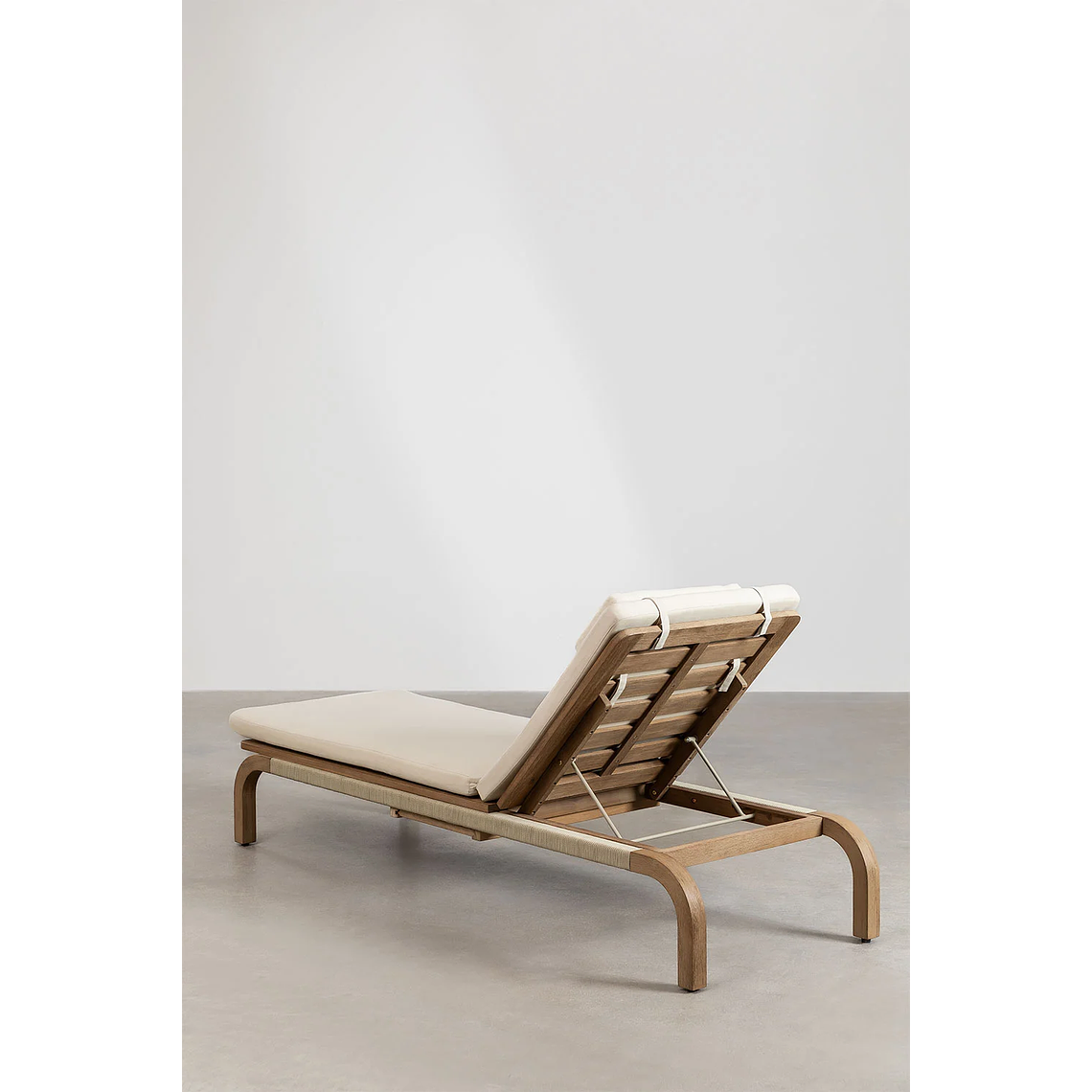 Reposera reclinable en madera de acacia Dubai 4