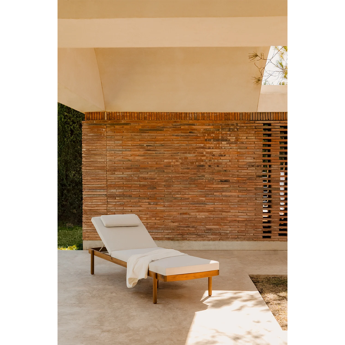 Reposera reclinable en madera de acacia Aderyn 2