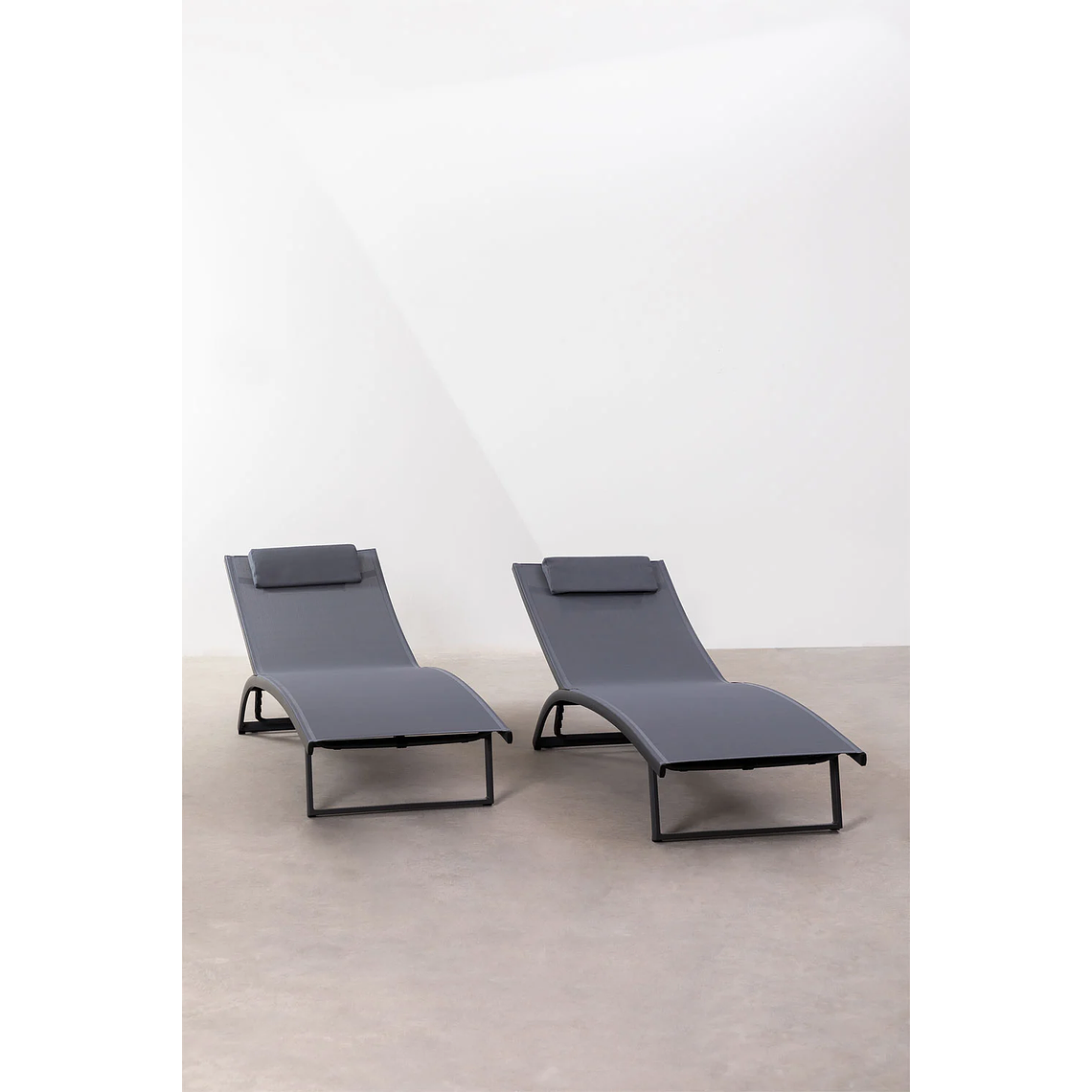 Pack de 2 reposeras reclinables en aluminio gris grafito Dulem 2