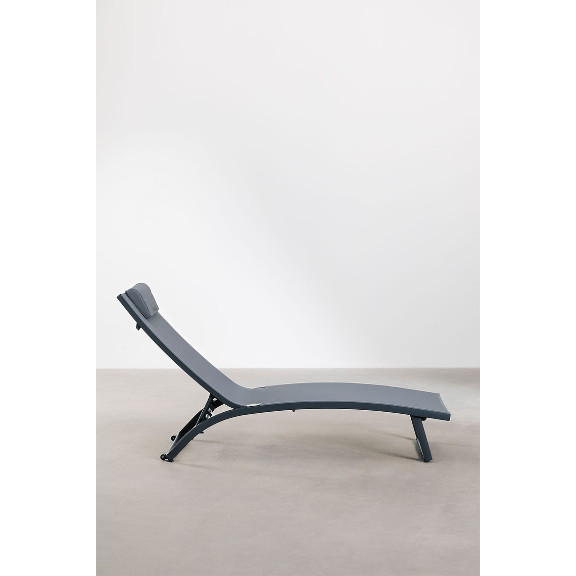 Pack de 2 reposeras reclinables en aluminio gris grafito Dulem 4