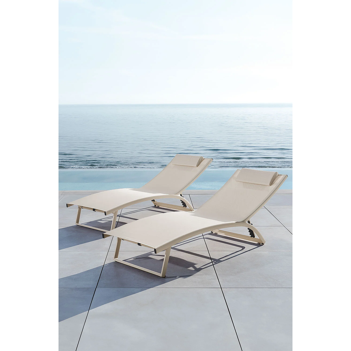 Pack de 2 reposeras reclinables en aluminio beige tapioca Dulem 1