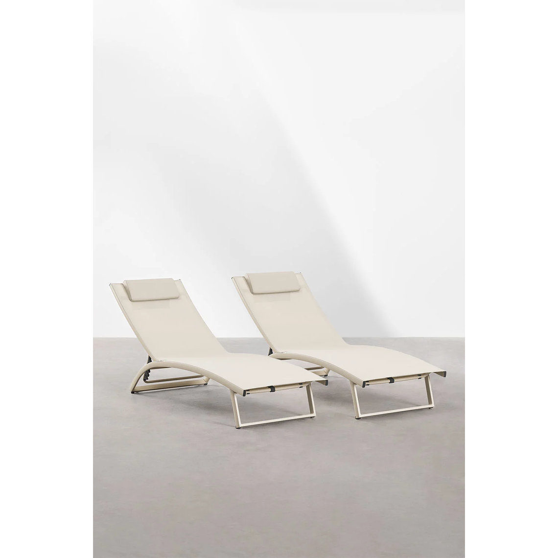 Pack de 2 reposeras reclinables en aluminio beige tapioca Dulem 2