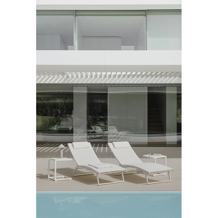 Pack de 2 reposeras reclinables en aluminio blanco gardenia Dulem 1