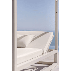 Cama balinesa reclinable en aluminio y tela Nasau Blanco Gardenia