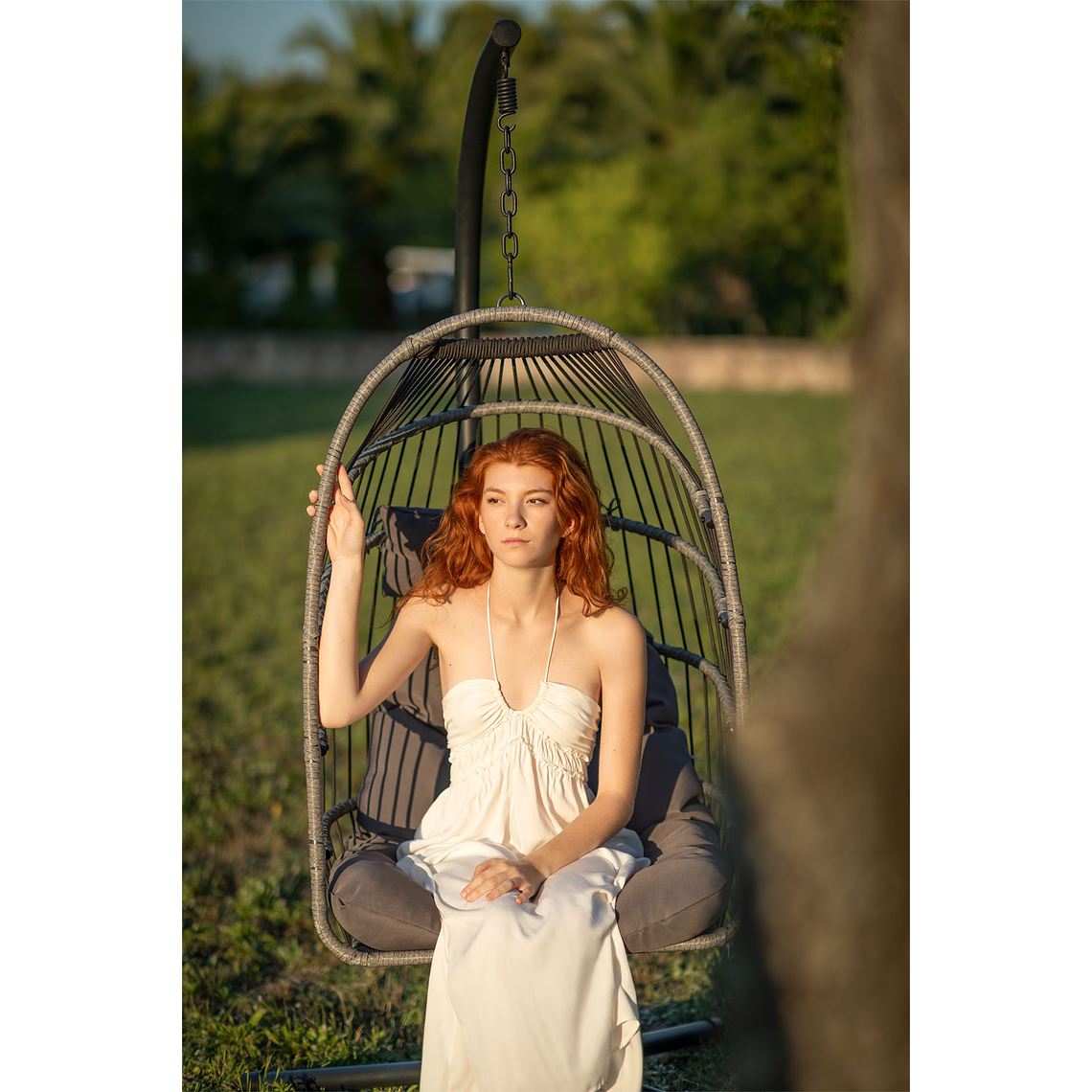 Sillón Colgante de Jardín con Base y Cojín Anoop Gris Hormigón 4