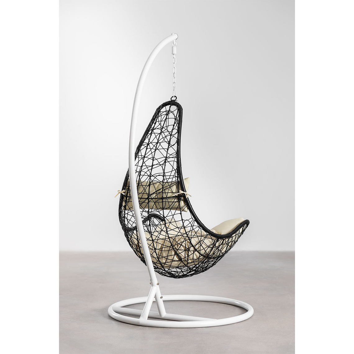 Sillón Colgante de Jardín con Cojín Danail Color Negro Base Blanca 3