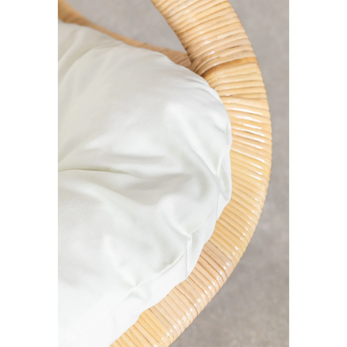 Silla Colgante de Jardín en Ratán Taveira 4