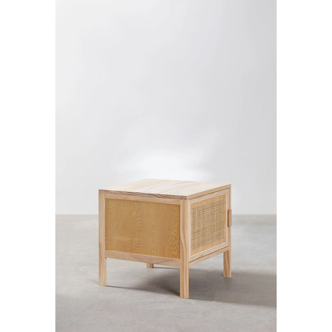 Velador en Ratán y Madera Reyna 3