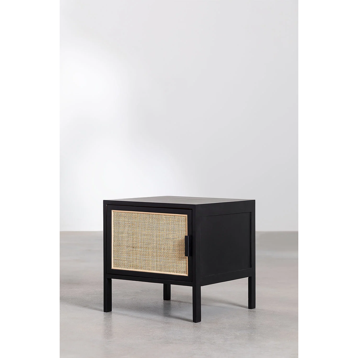 Velador en Ratán y Madera Reyna Color Negro 2