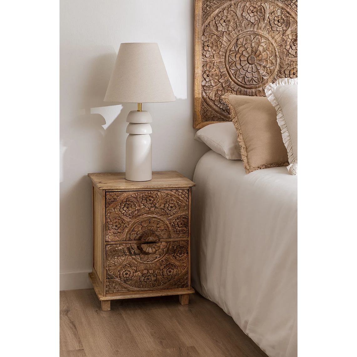 Velador con Cajones en Madera de Mango Wiluna 1