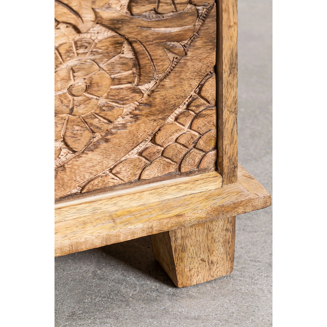 Velador con Cajones en Madera de Mango Wiluna 6