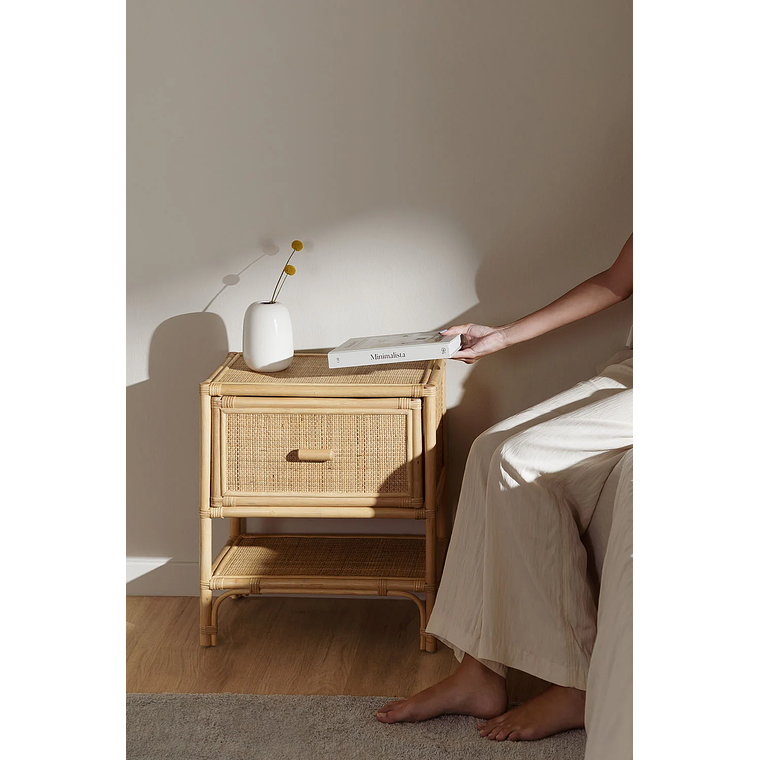 Velador en Ratán Yivisc 2