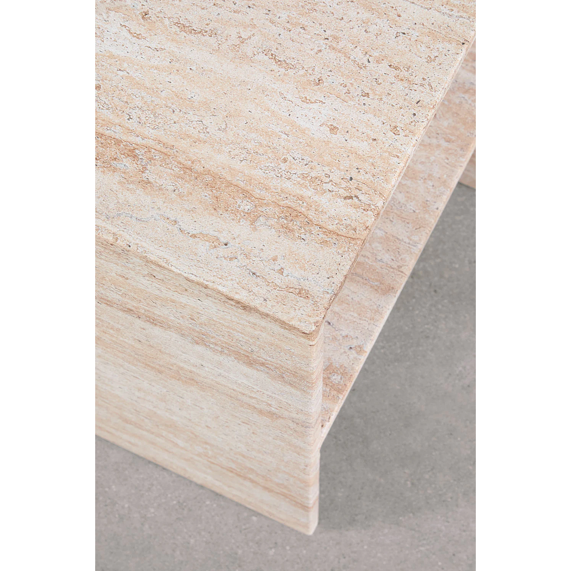 Velador en cemento look travertino Galia 3