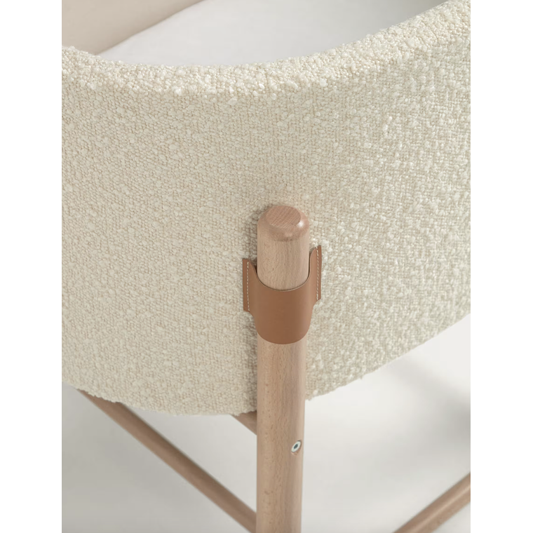 Moisés Adara de borreguito blanco y madera maciza de haya 69 x 46 cm 3