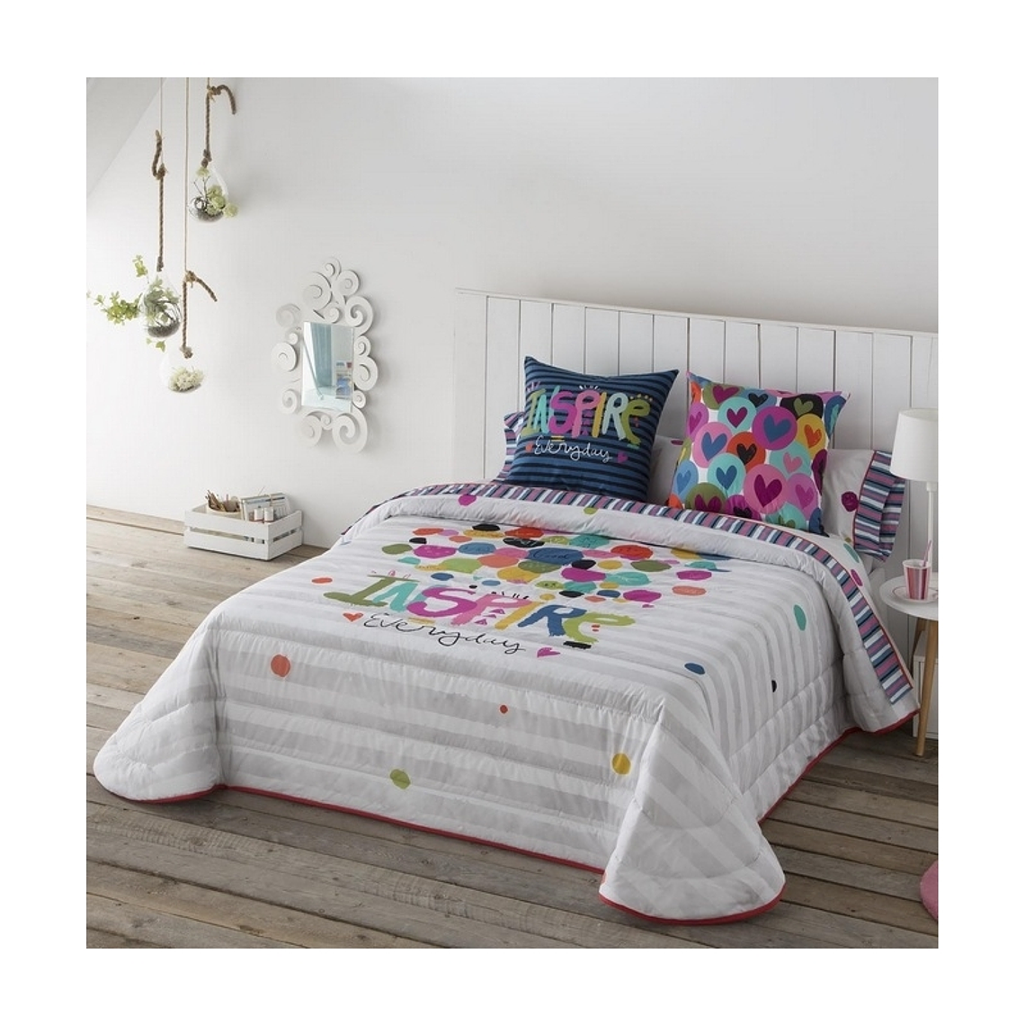 COLCHA BOUTÍ PARA CHICA O CHICO JOY RAYAS GRISES CON ESFERAS COLORIDAS 2 PLAZA 1