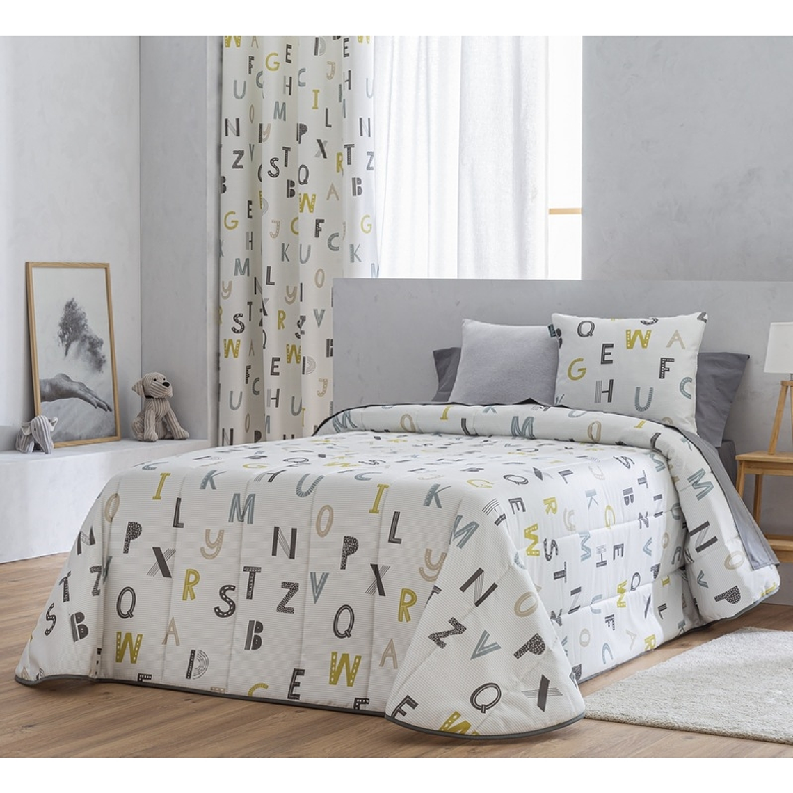 COLCHA BOUTI DIBUJO LETRAS CON RELLENO FINO 1 PLAZA 1