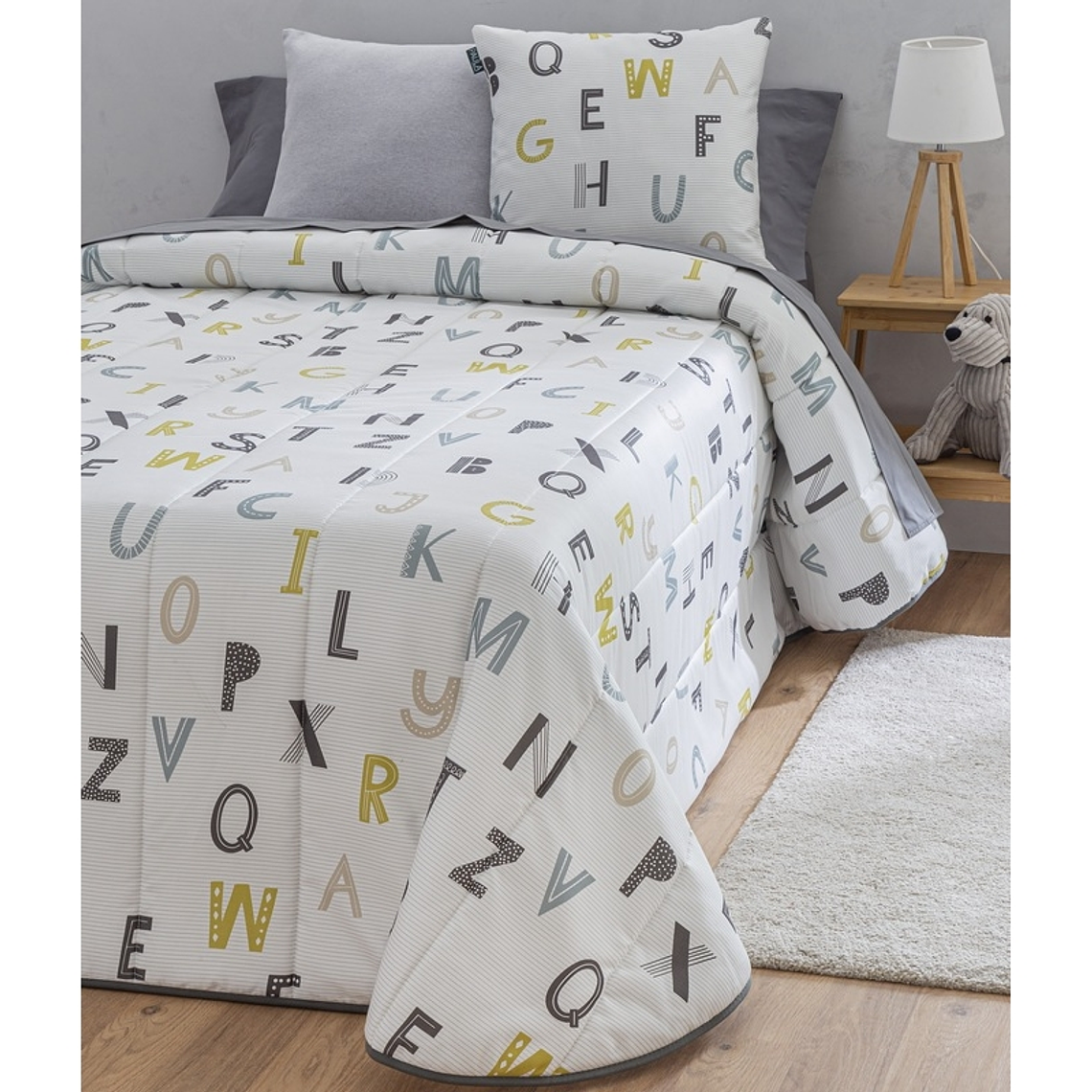 COLCHA BOUTI DIBUJO LETRAS CON RELLENO FINO 1 PLAZA 2