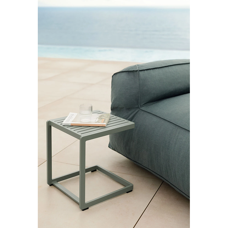 Mesa auxiliar de aluminio DULEM 40 x 40 Caqui 1