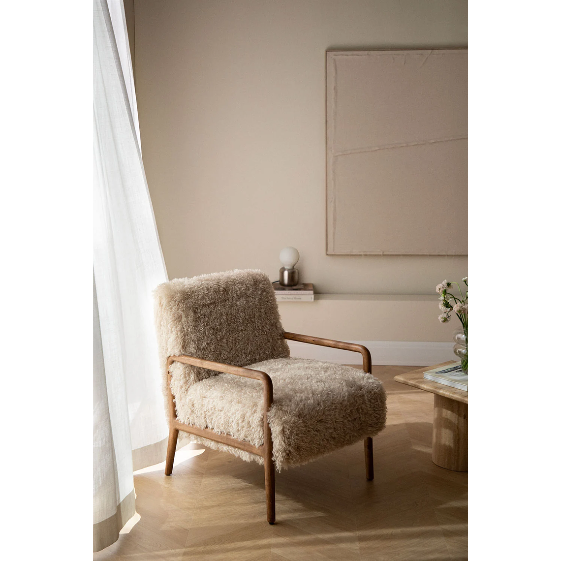 Poltrona en Madera con Pelo Sintético Maylene 1