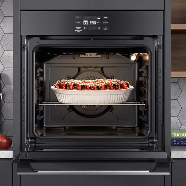 HORNO EMPOTRABLE ELÉCTRICO ELECTROLUX 80L EXPERIENCE AIR FRYER, PERFECTCOOK360 Y PANEL TOUCH OE8EA 15