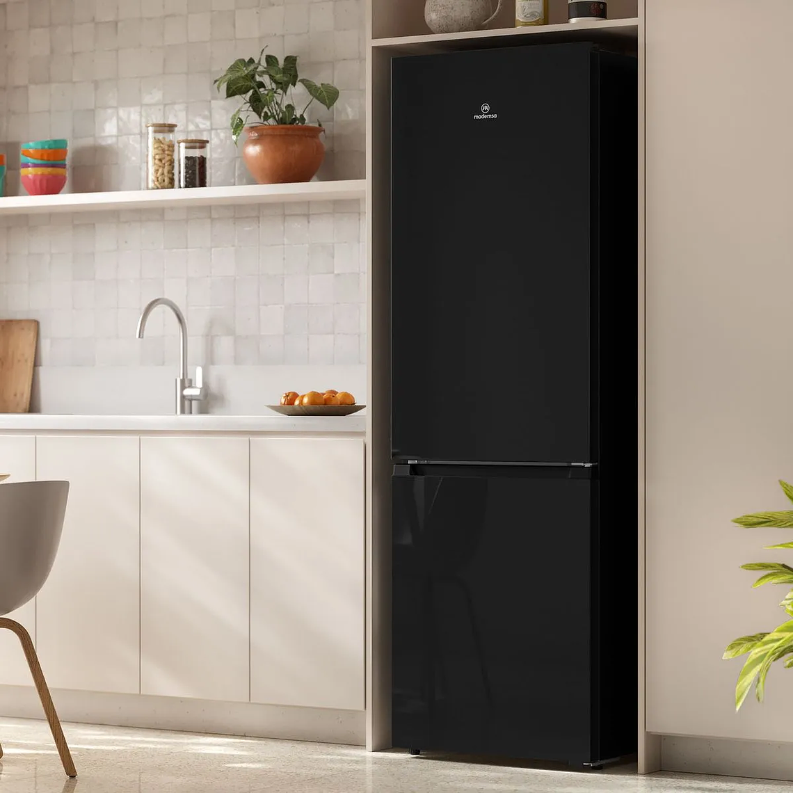 REFRIGERADOR MADEMSA 285L NO FROST BOTTOM FREEZER INVERTER EFFICIENT MI60B NEGRO 7