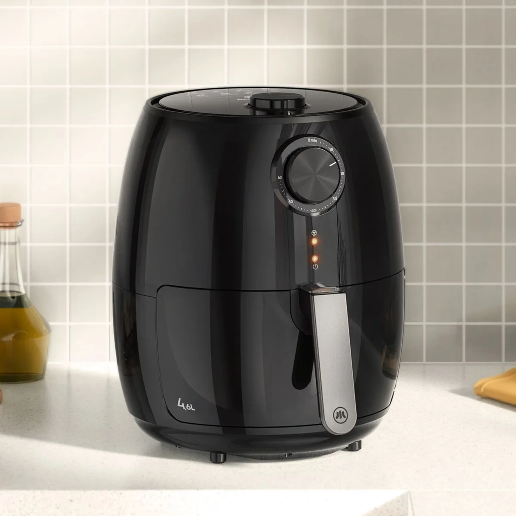 FREIDORA DE AIRE MADEMSA 4,6L MAF15